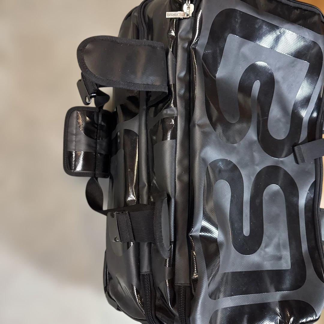 希少品　BREE ブリ― キャリーバック ショルダーバッグ 黒 中古　状態良品