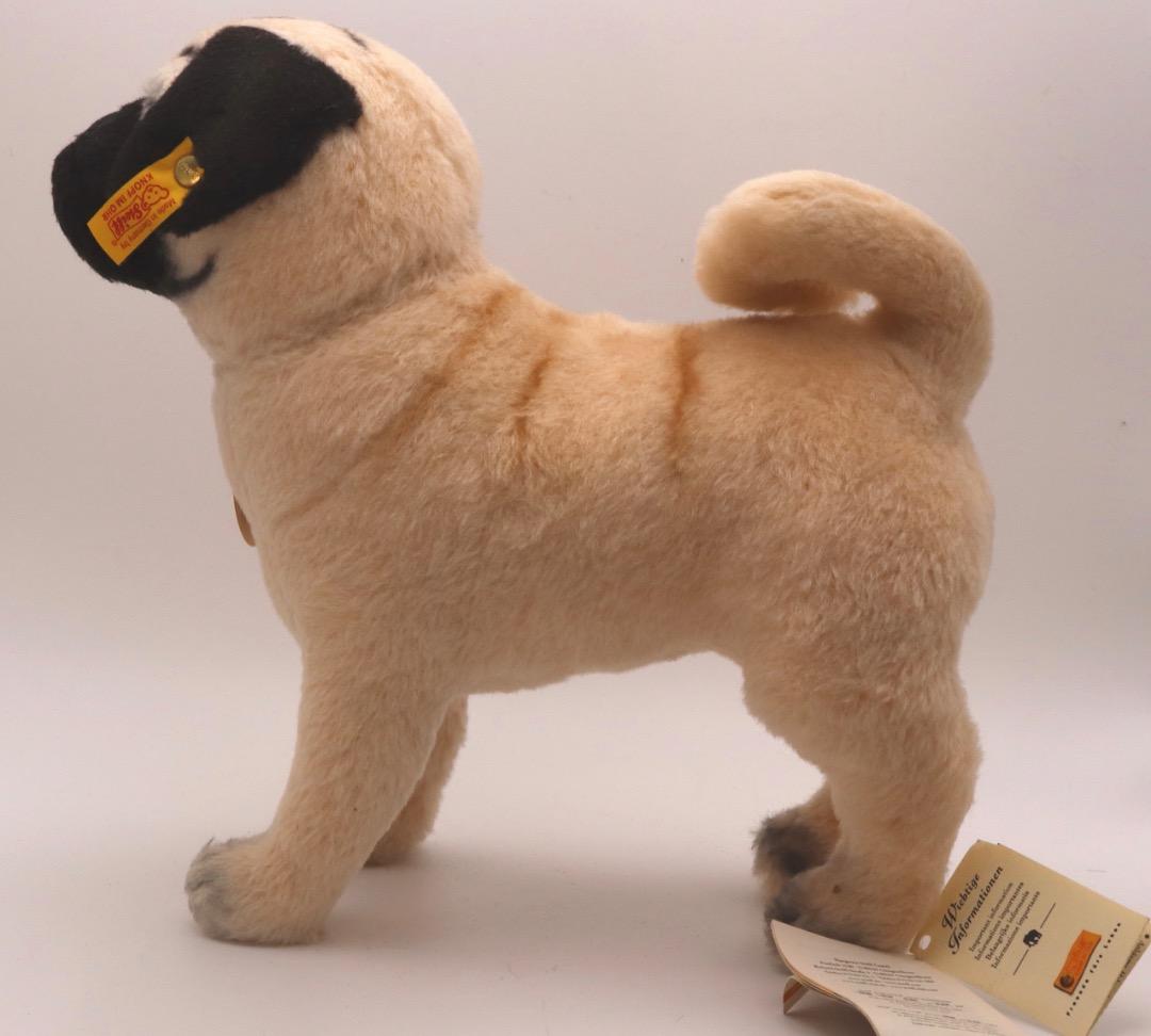STEIFF パグ 犬のぬいぐるみ タグ付き 約30cm