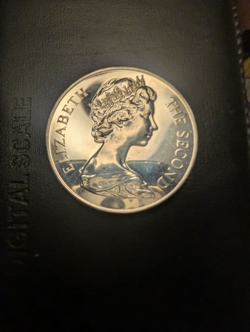 セントヘレナ島の1973年25ペンス記念硬貨です。 スターリング銀貨鑑定済み