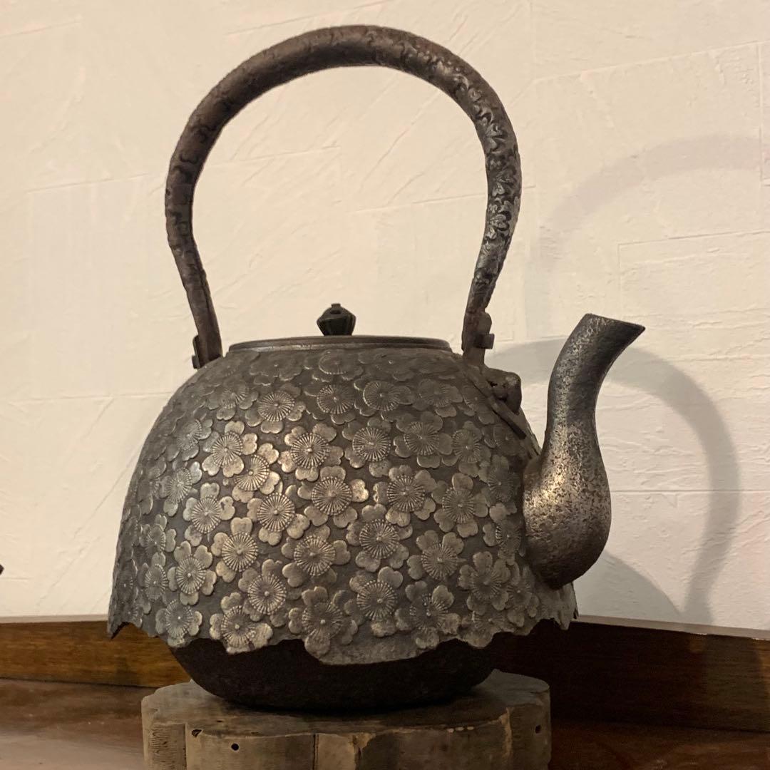 逸品 在名 南部鉄器 南部鉄瓶 南部形 砂鉄 袋弦 児玉桶良造 骨董品