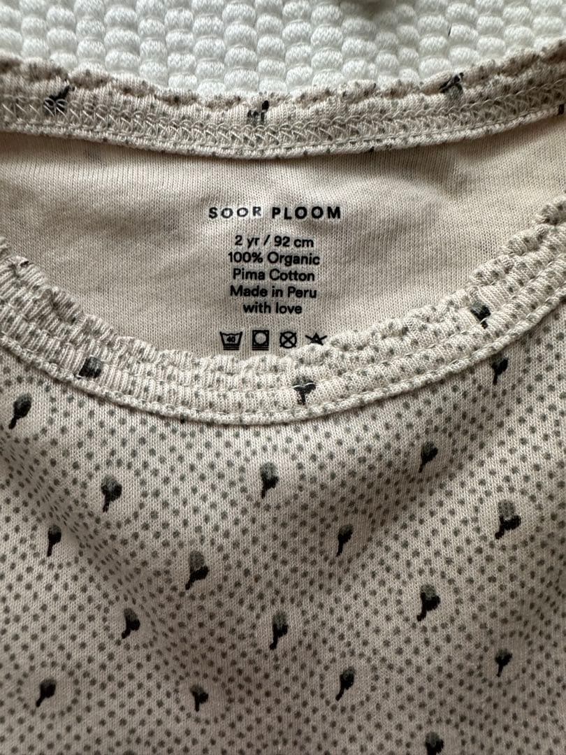 トップス soor ploom essential circle dot pouf tee
