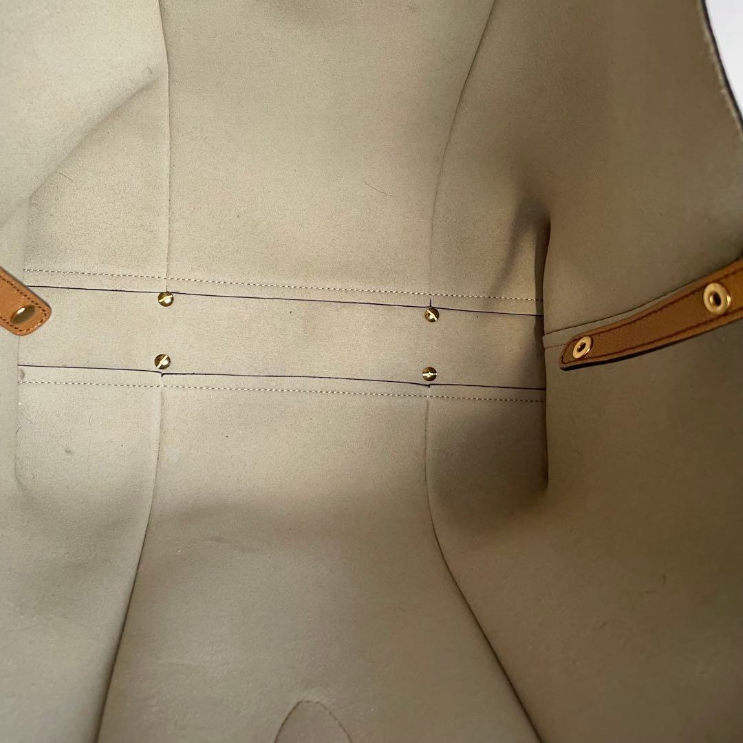 未使用級✨　TOD's タイムレス　トートバッグ　　ブラウン　レザー ロゴ