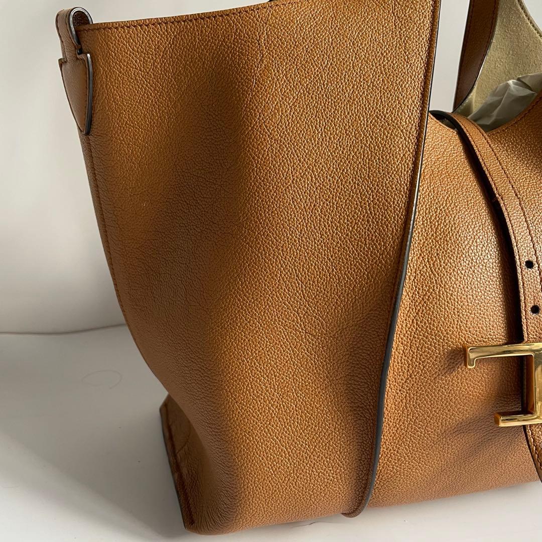 未使用級✨　TOD's タイムレス　トートバッグ　　ブラウン　レザー ロゴ