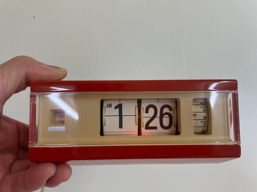 COPAL コパル　パタパタ時計　レッド×ベージュ