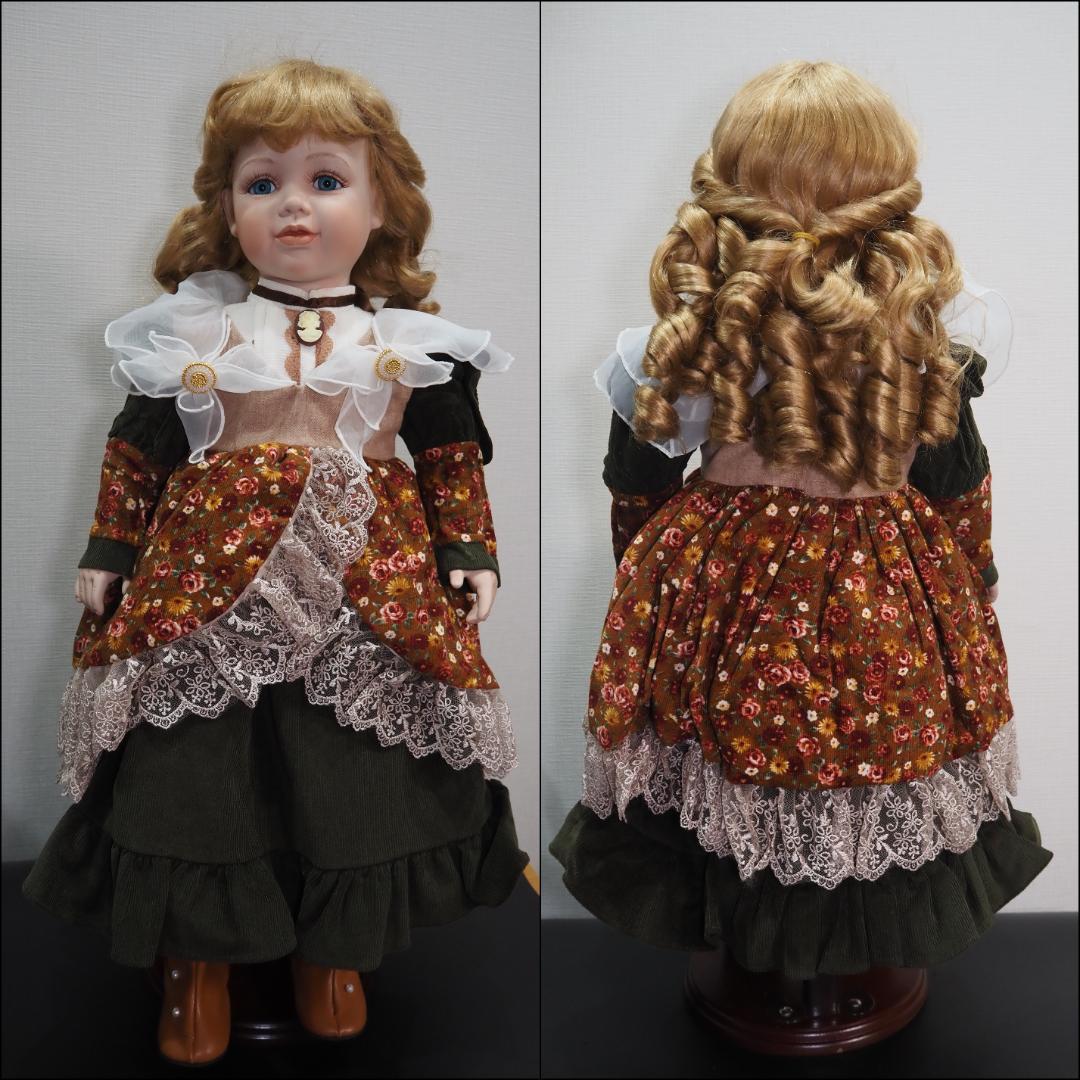 ビスクドール 可愛らしい女の子手造り磁器人形 サイン付き 置台付