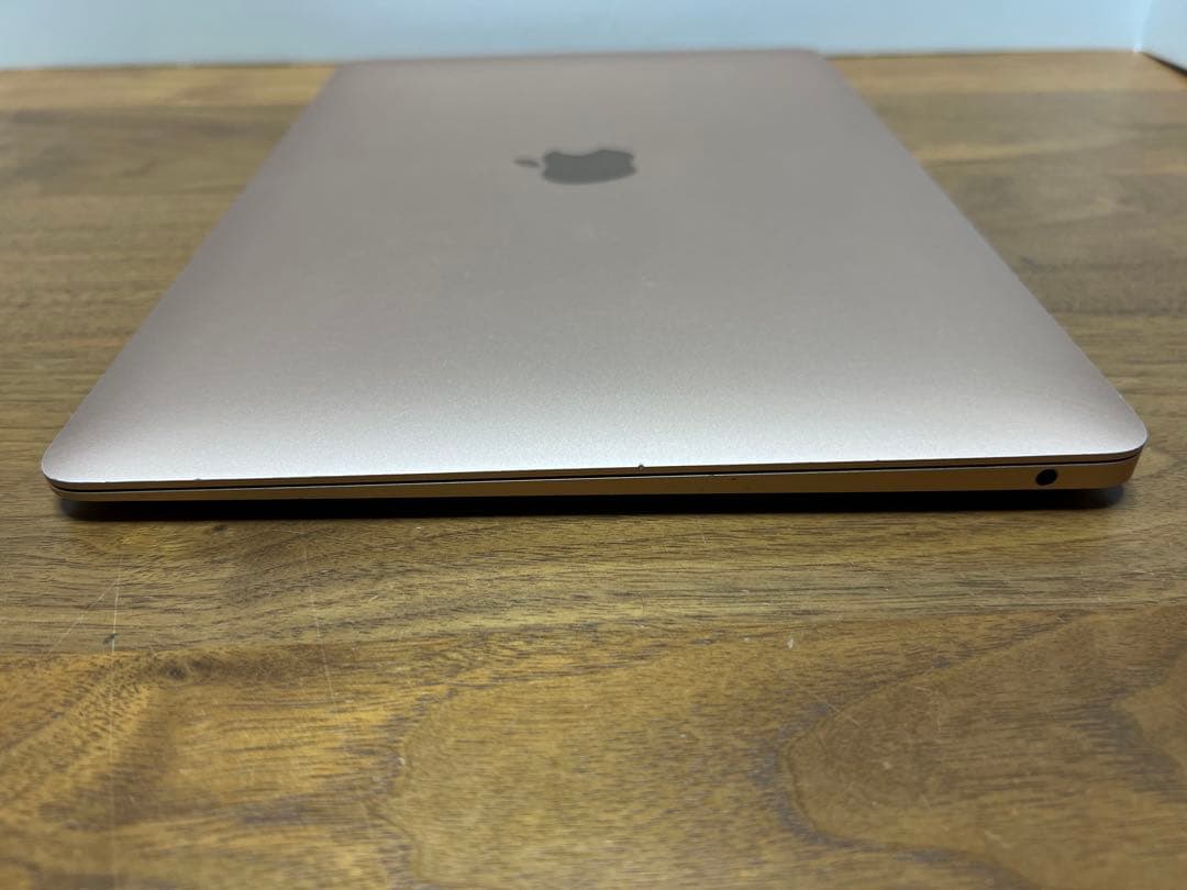 美品❗️MacBook Air 2018ゴールド i5 256GB USキー