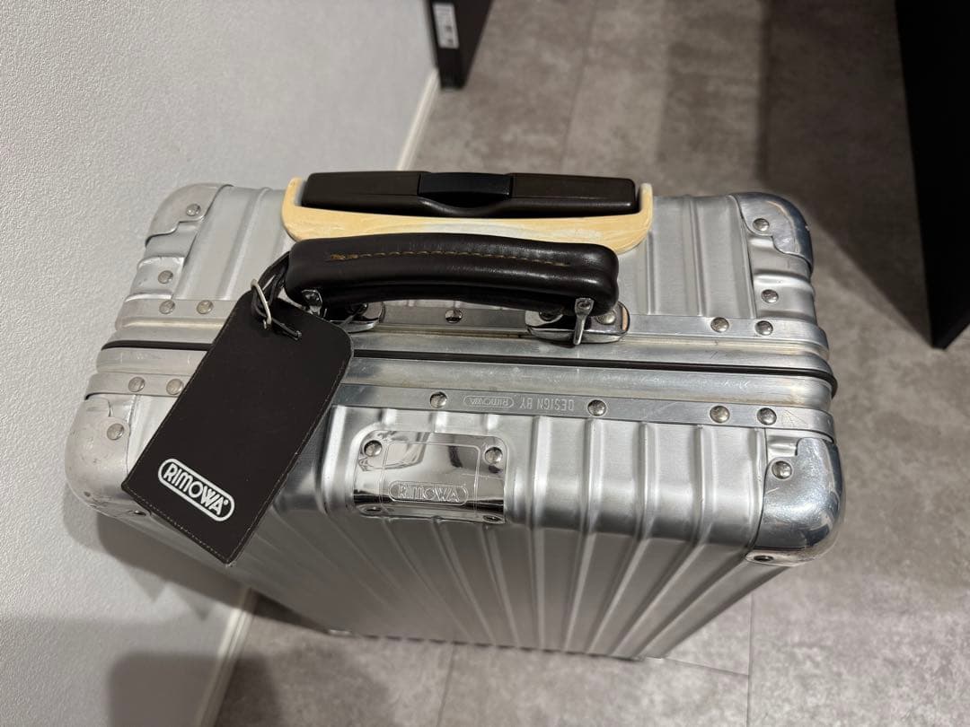 【えんおむすび】RIMOWA CLASSIC FLIGHT 2輪
