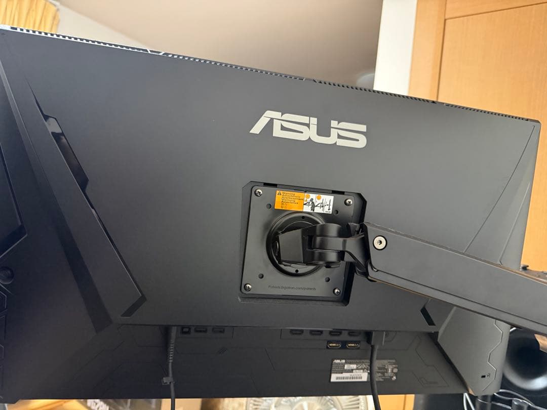 ディスプレイ・モニター本体 ASUS TUF Gaming VG28UQL1A 4K 144hz