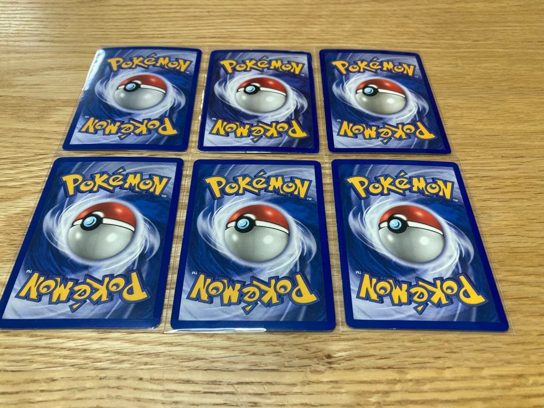 英語版　昔のポケモンカードセット　ニドキングとピカチュウなど