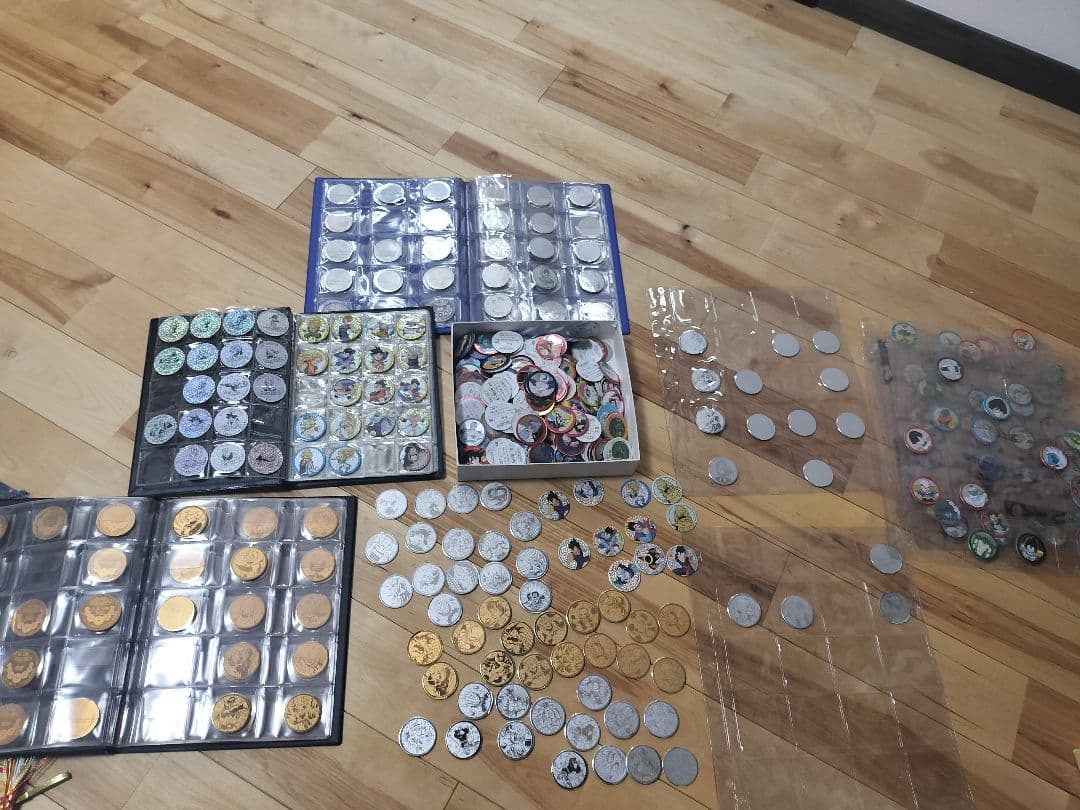 こ*た様 S＆B　ドラゴンスナック　ミニメンコ　超大量まとめ