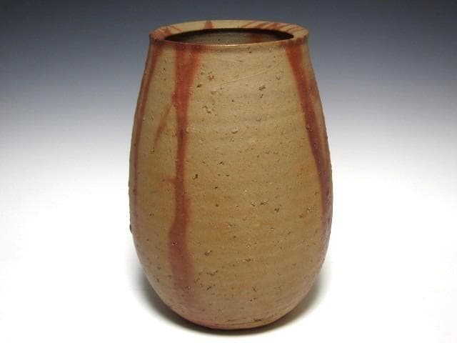 ★　伊勢崎満　備前緋襷花入　表千家　十四代　而妙斎の花押がございます★x592