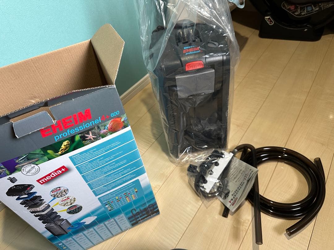 未使用　エーハイム2275　50Hz