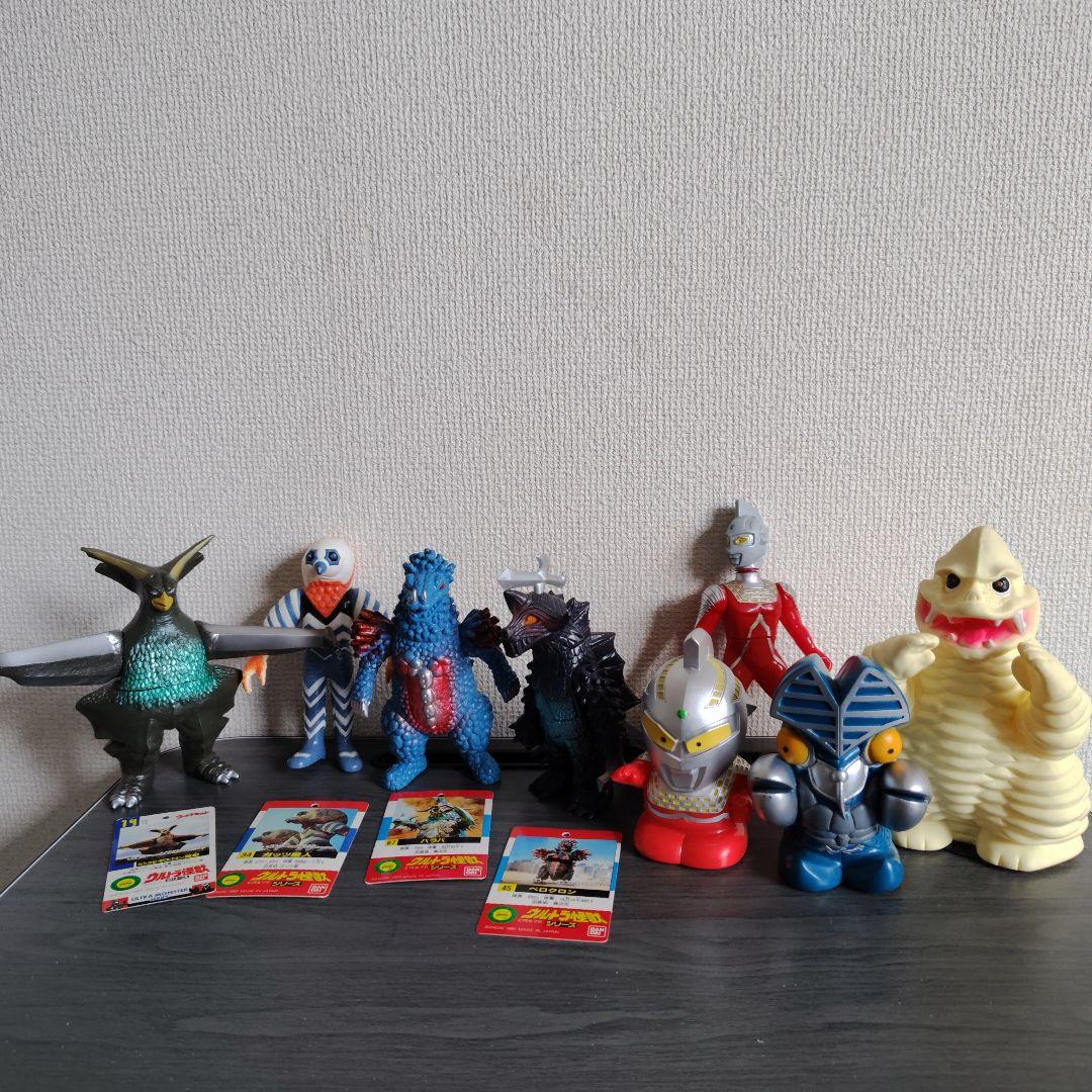 ウルトラヒーローシリーズ　ウルトラマン　怪獣　ソフビ　フィギュア　バンダイ