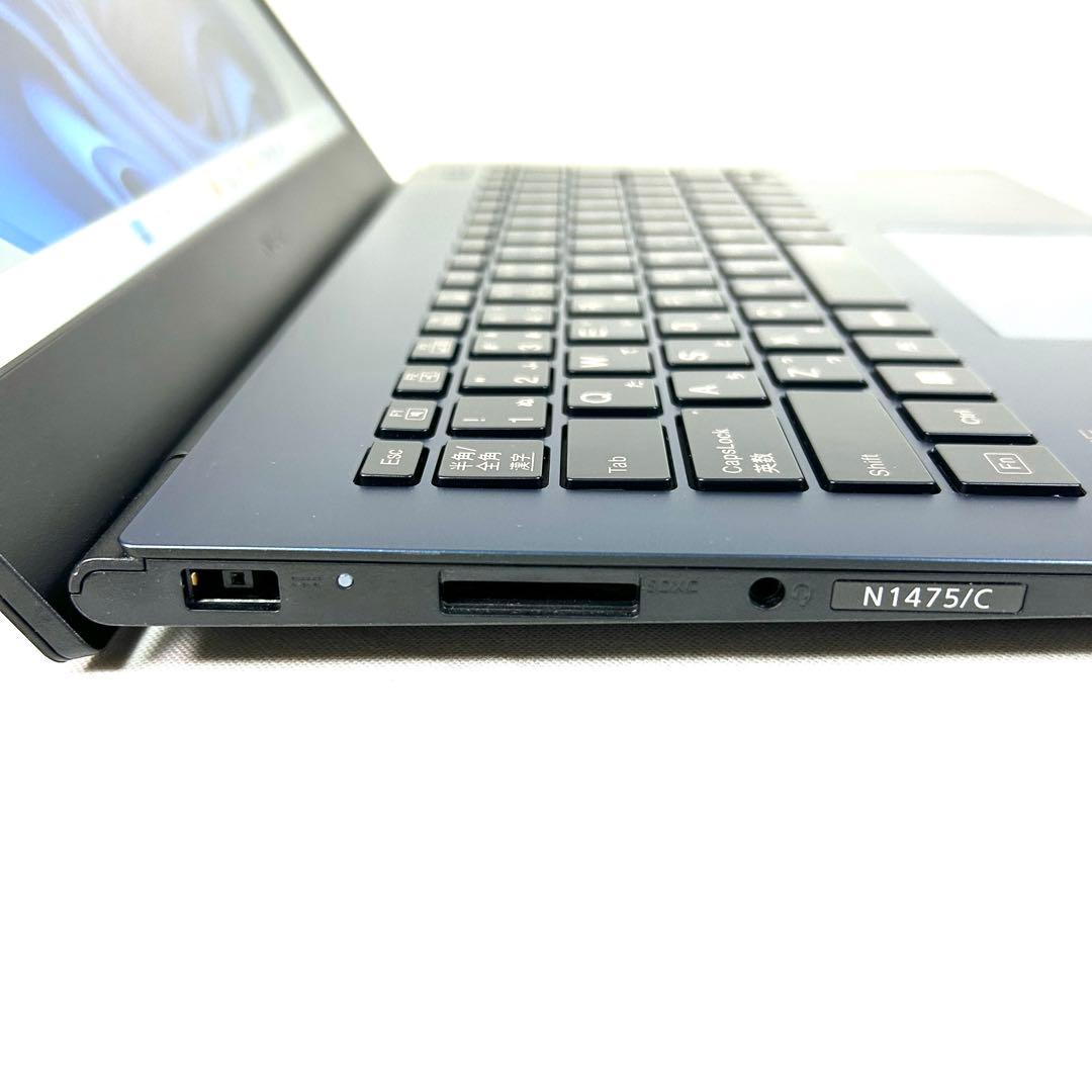 美品 NEC Lavie N1475/C i7 512GB 14インチ オフィス