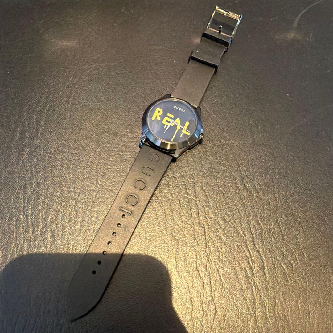 GUCCI ゴースト　REAL. リアルブラック ラバーバンド 腕時計　中古