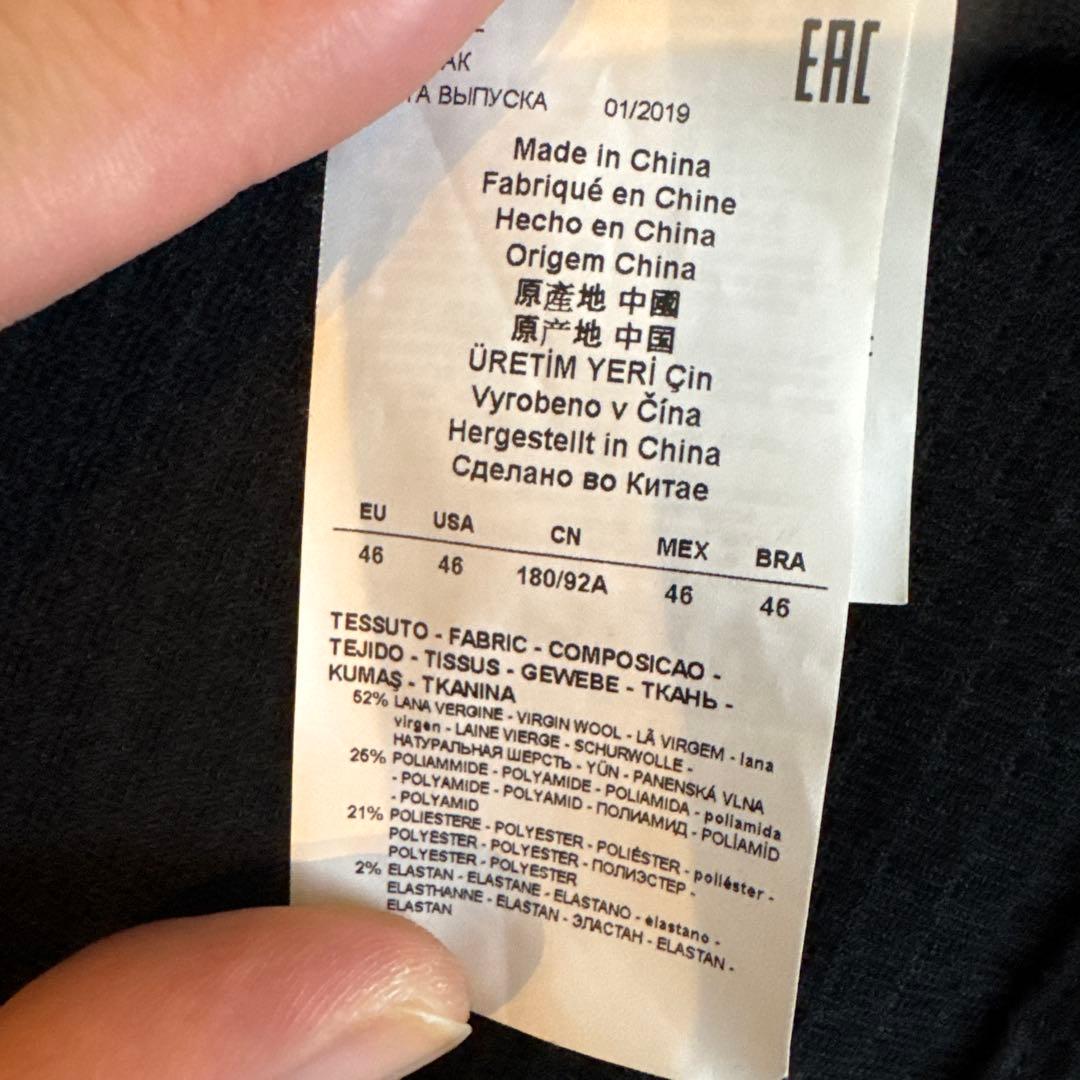 EMPORIO ARMANI フード付きジャケット　メンズ