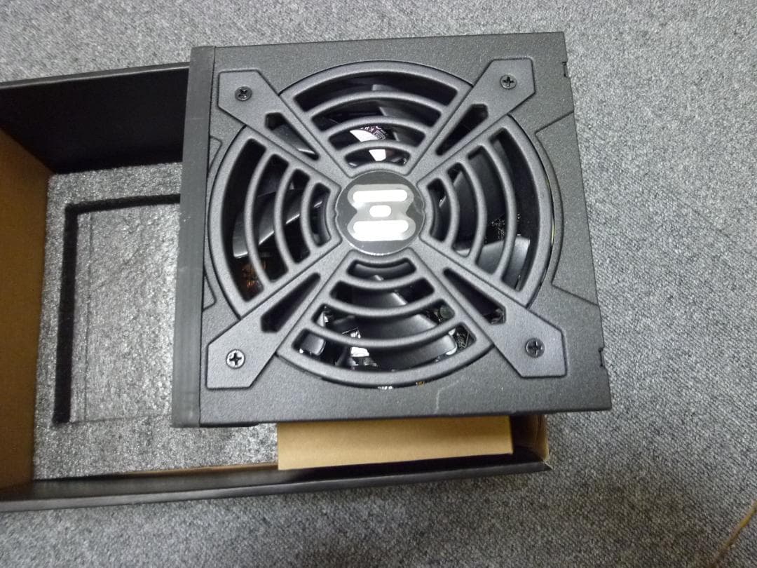 FSP Hydro G PRO 850W 電源ユニット