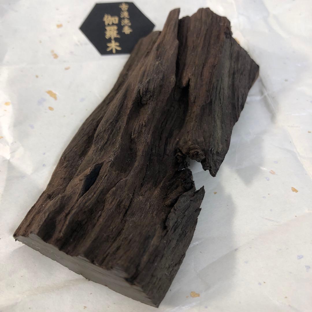 2412−23 高級香木 古渡沈香 伽羅木 38g