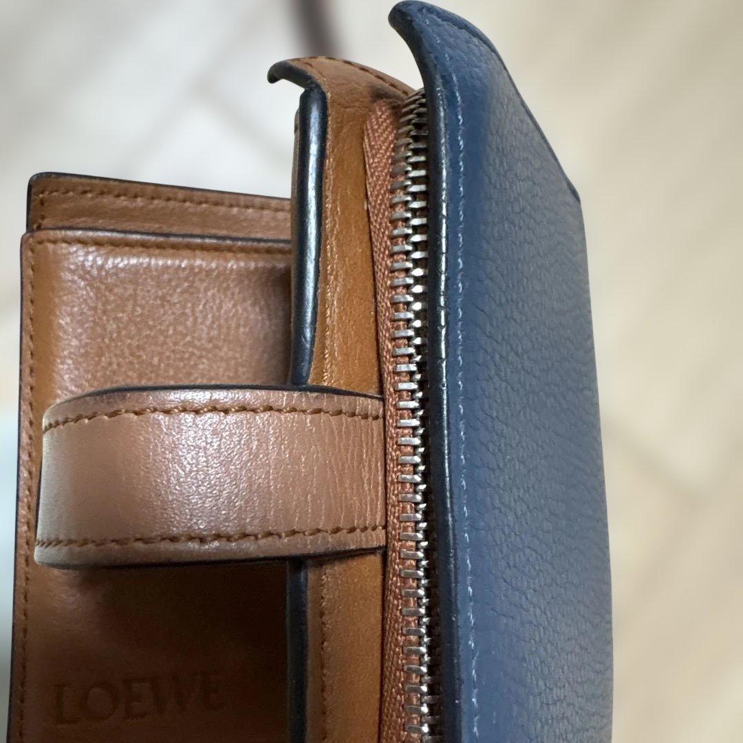 LOEWE 折り財布