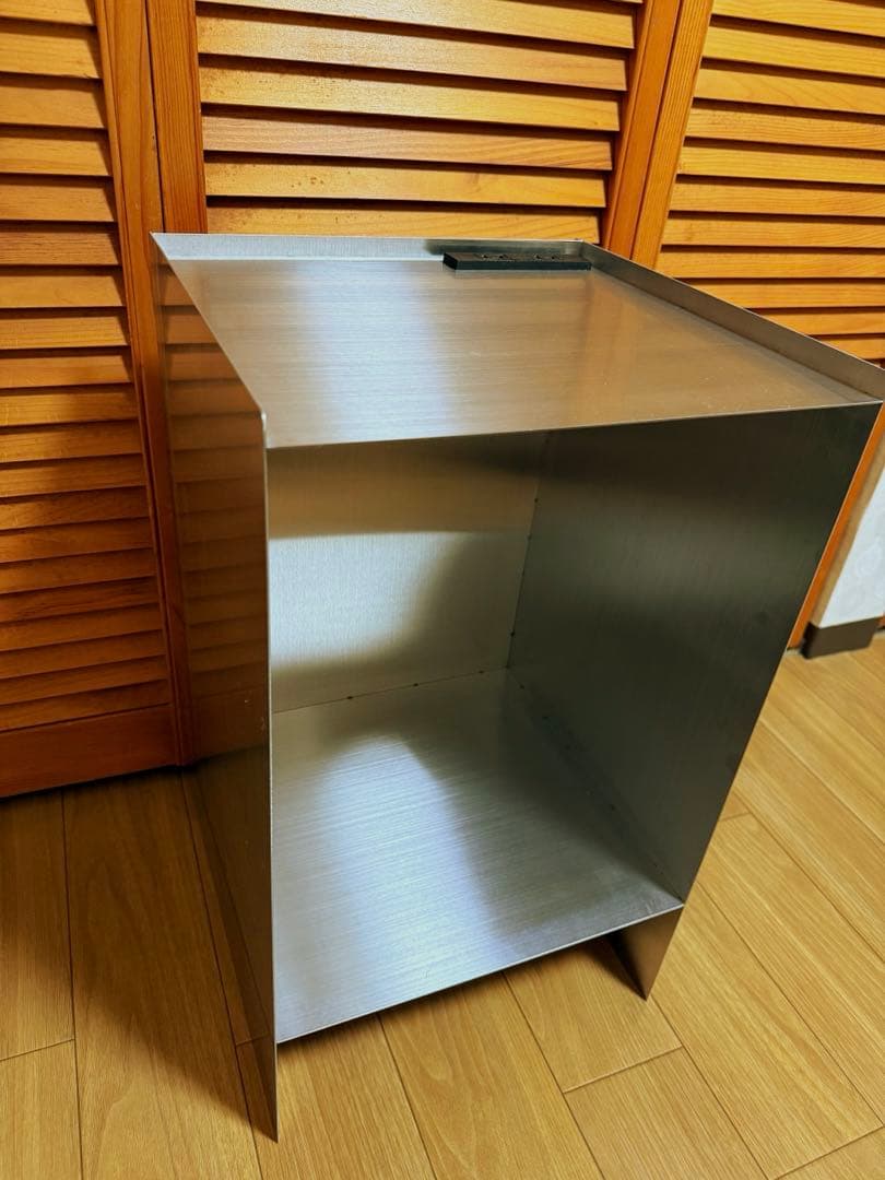 e*e様 ステンレス　サイドテーブル