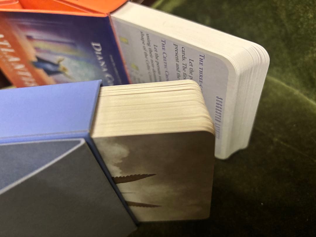 廃盤激レアダイアナクーパー アトランティス ユニコーン オラクルカード