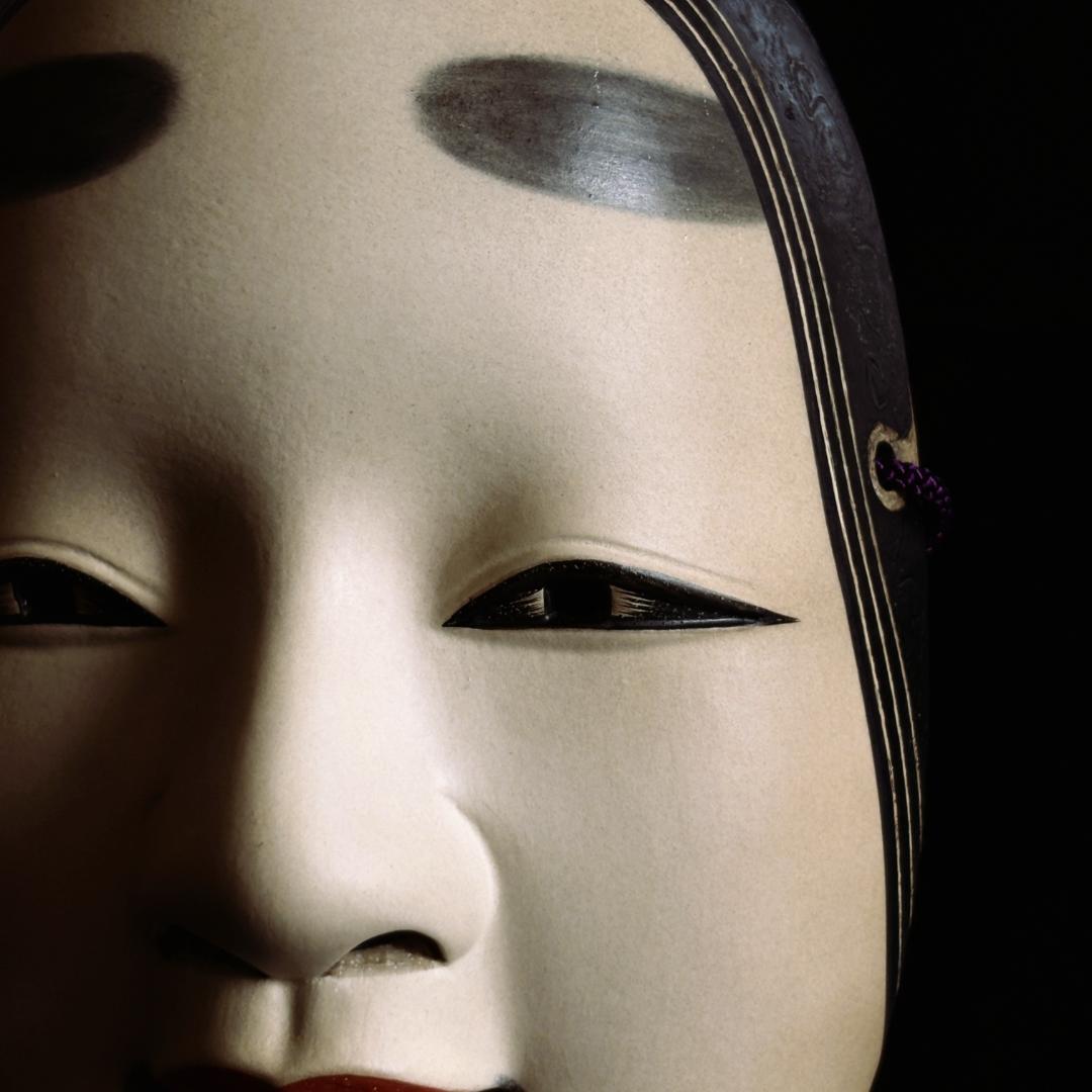 長沢宗春 能面「小面」長澤氏春箱書/共箱・座布団付/長澤宗春