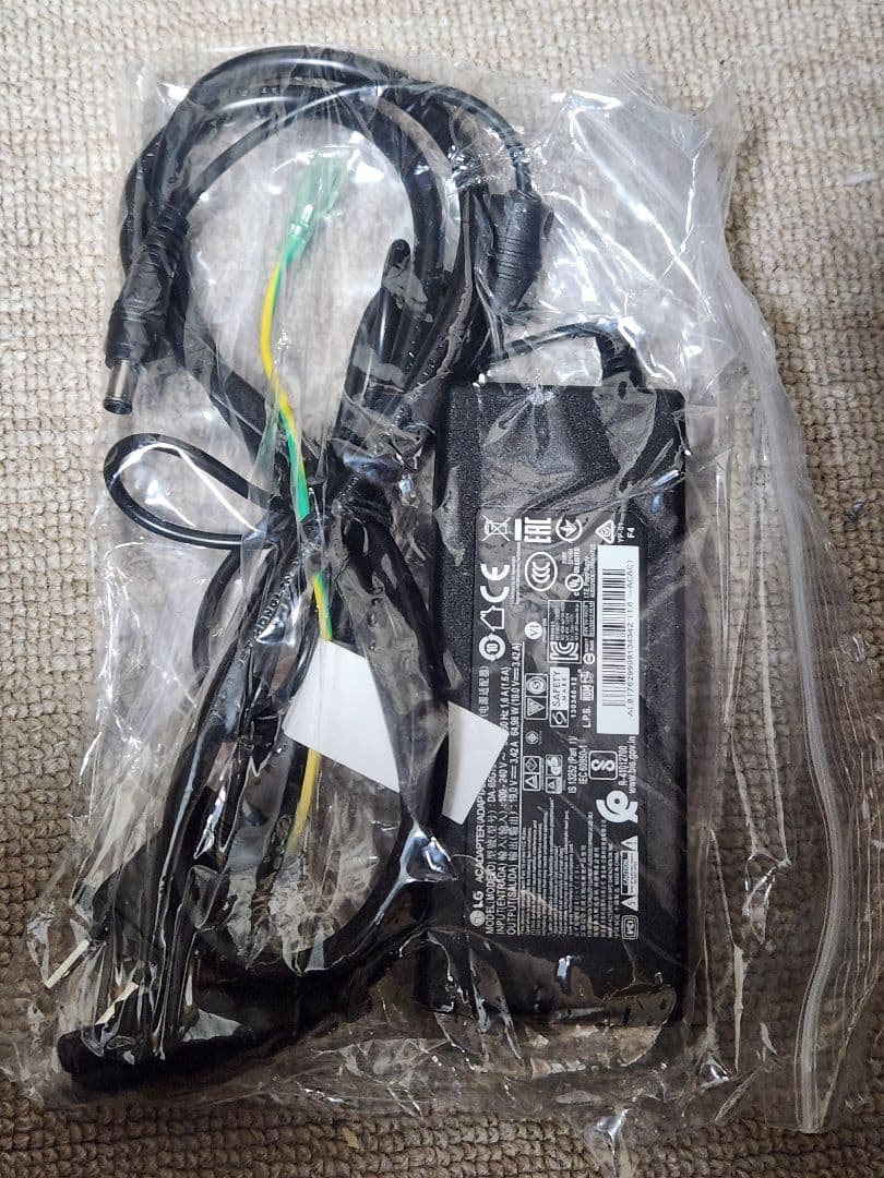 LG ウルトラワイドモニター　34インチ　34GN73A-B