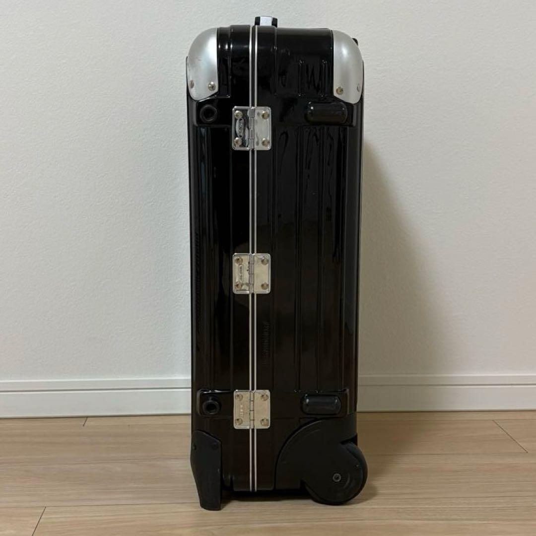リモアスーツケース　ブラック
