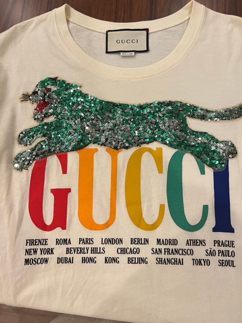 GUCCI グッチ スパンコール Tシャツ クリーム色　トップス