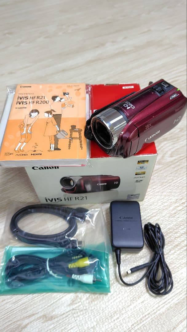 【美品】Canon iVIS HF R21 RED