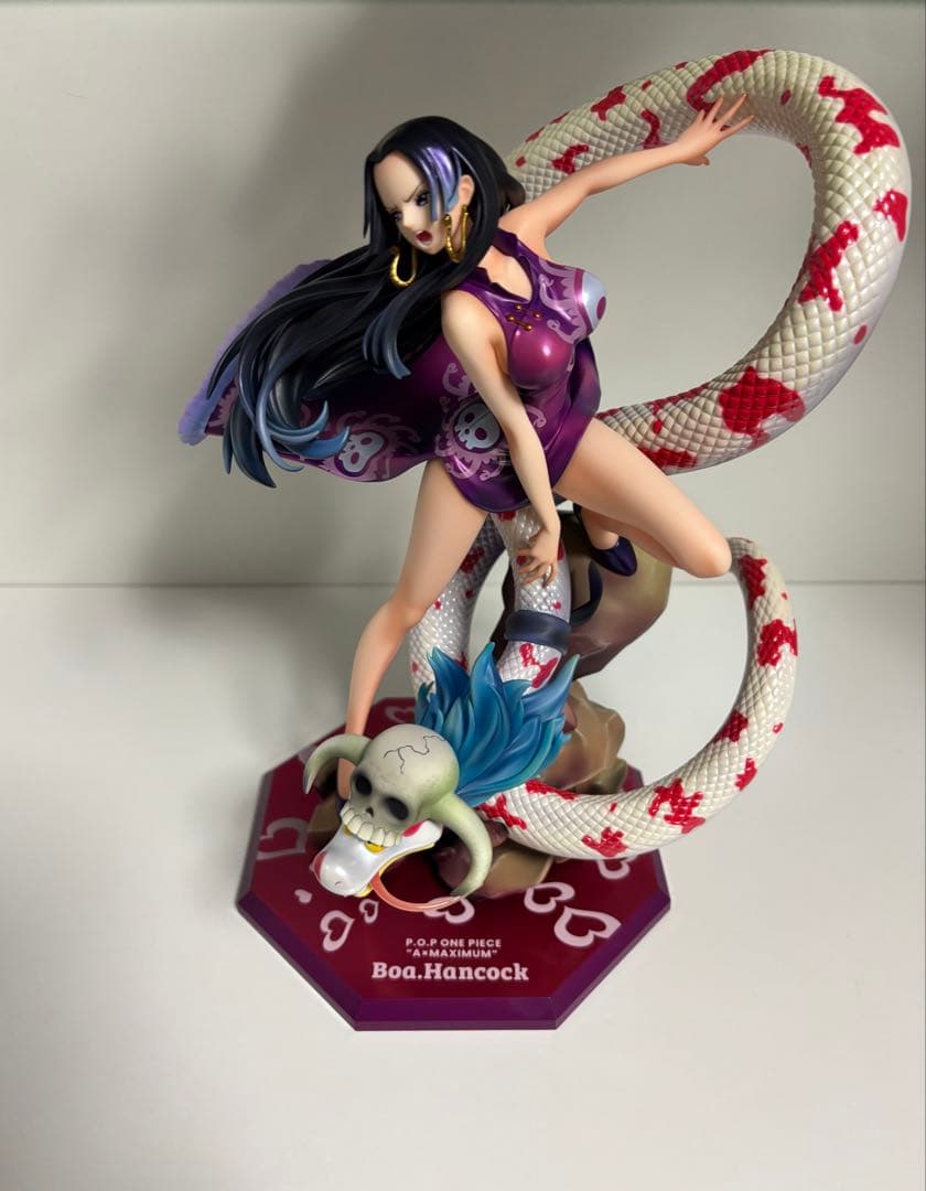 ONE PIECE p.o.p maximum ボア・ハンコック　フィギュア