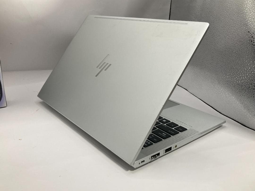 HP EliteBook 630 G9／12世代i5／16GB／SSD512GB