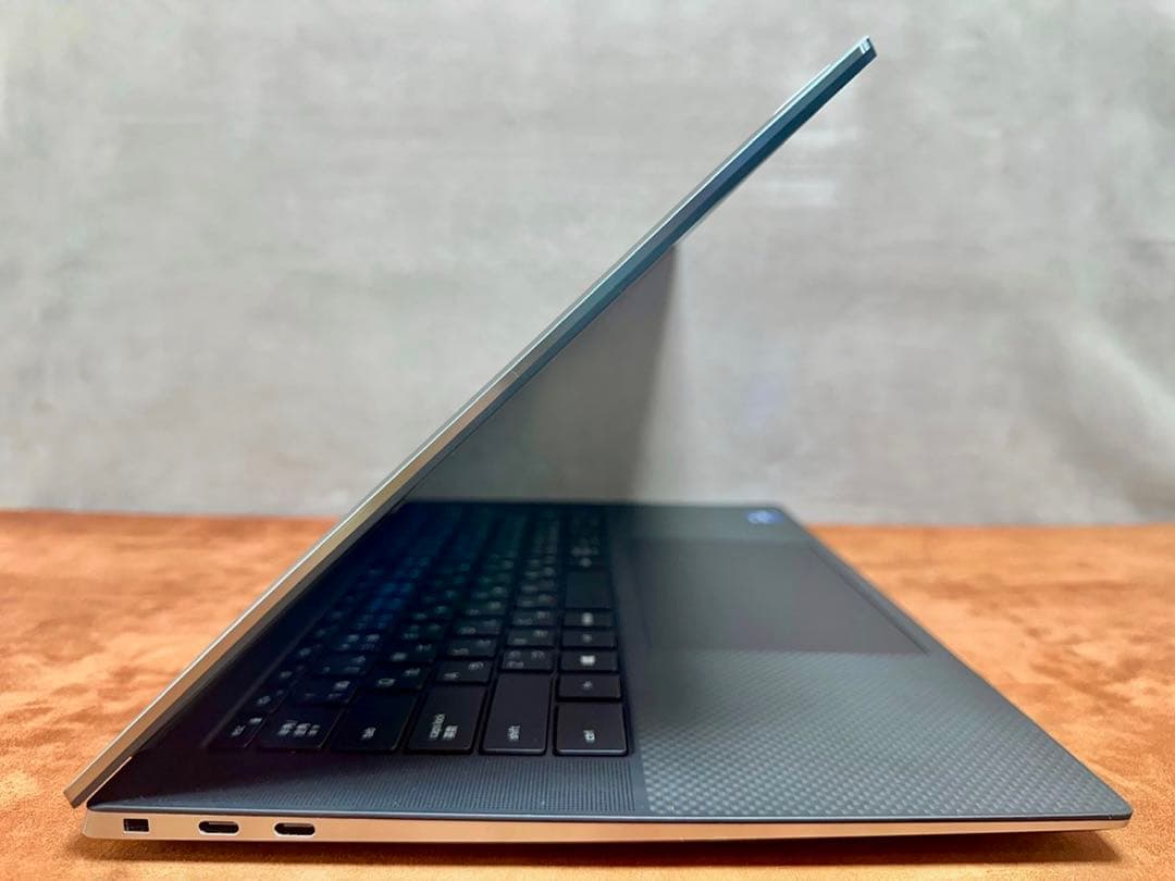 Windowsノート本体 Dell Precision 5560 i7-11850H 16GB 512GB