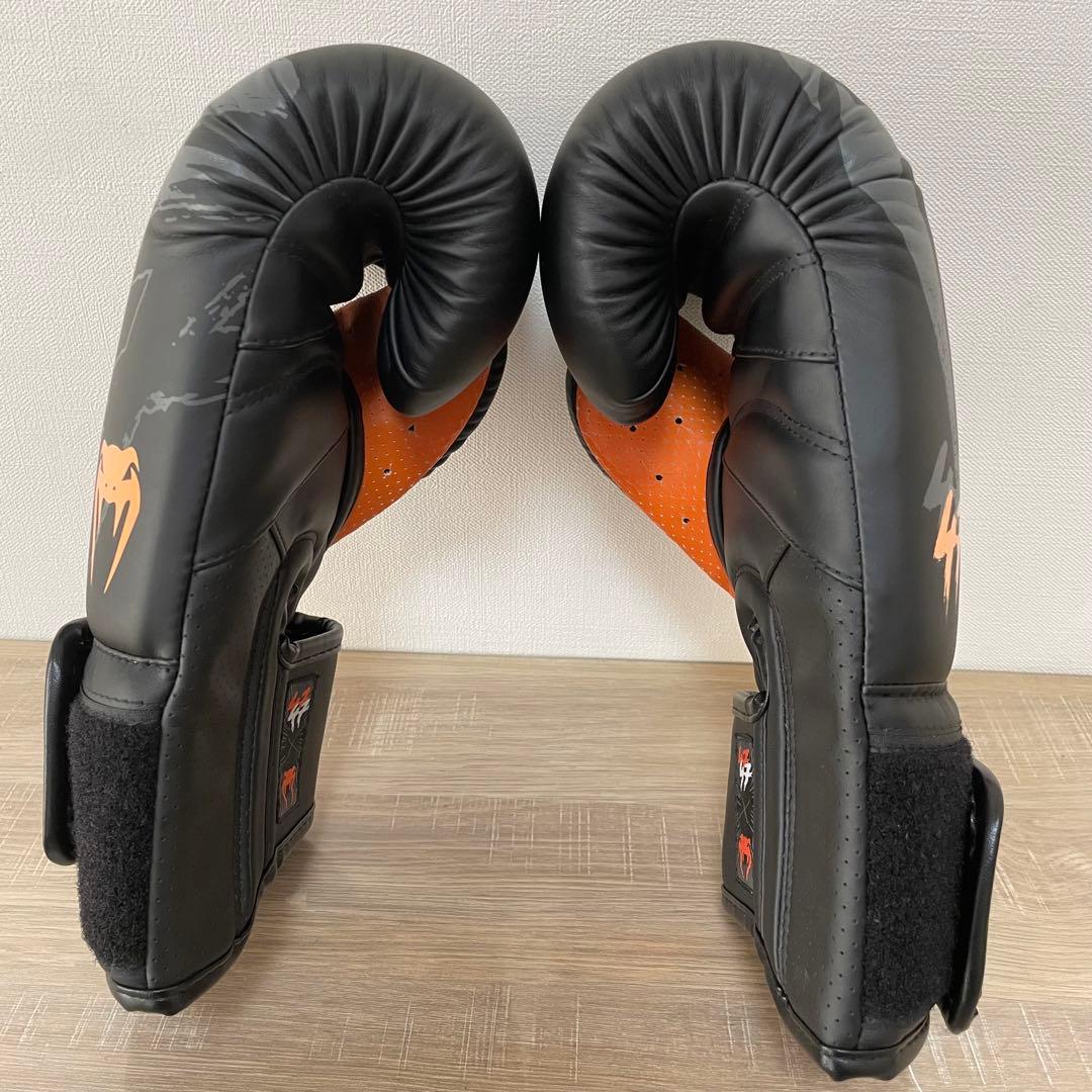 ★極美品★ Venum S47 ボクシング グローブ - ブラック/オレンジ