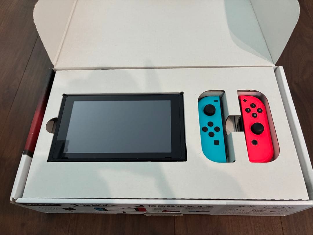 Nintendo Switch ネオンレッド/ブルー 本体