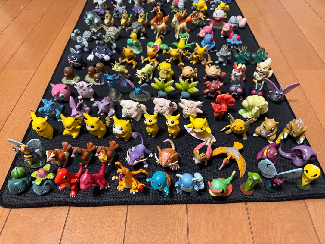 ポケモン　モンコレ　初期　初代149体　まとめ売り　廃盤