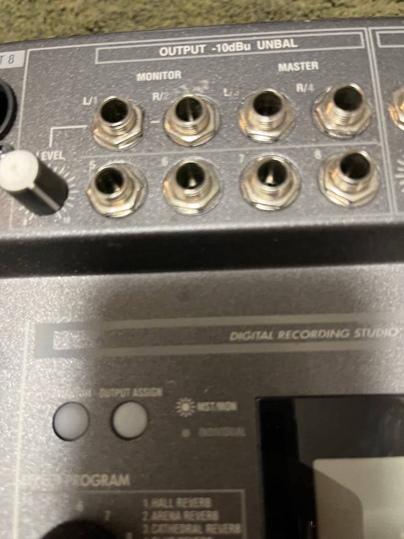 KORG D888 マルチトラックレコーダー 8チャンネル XLR入力