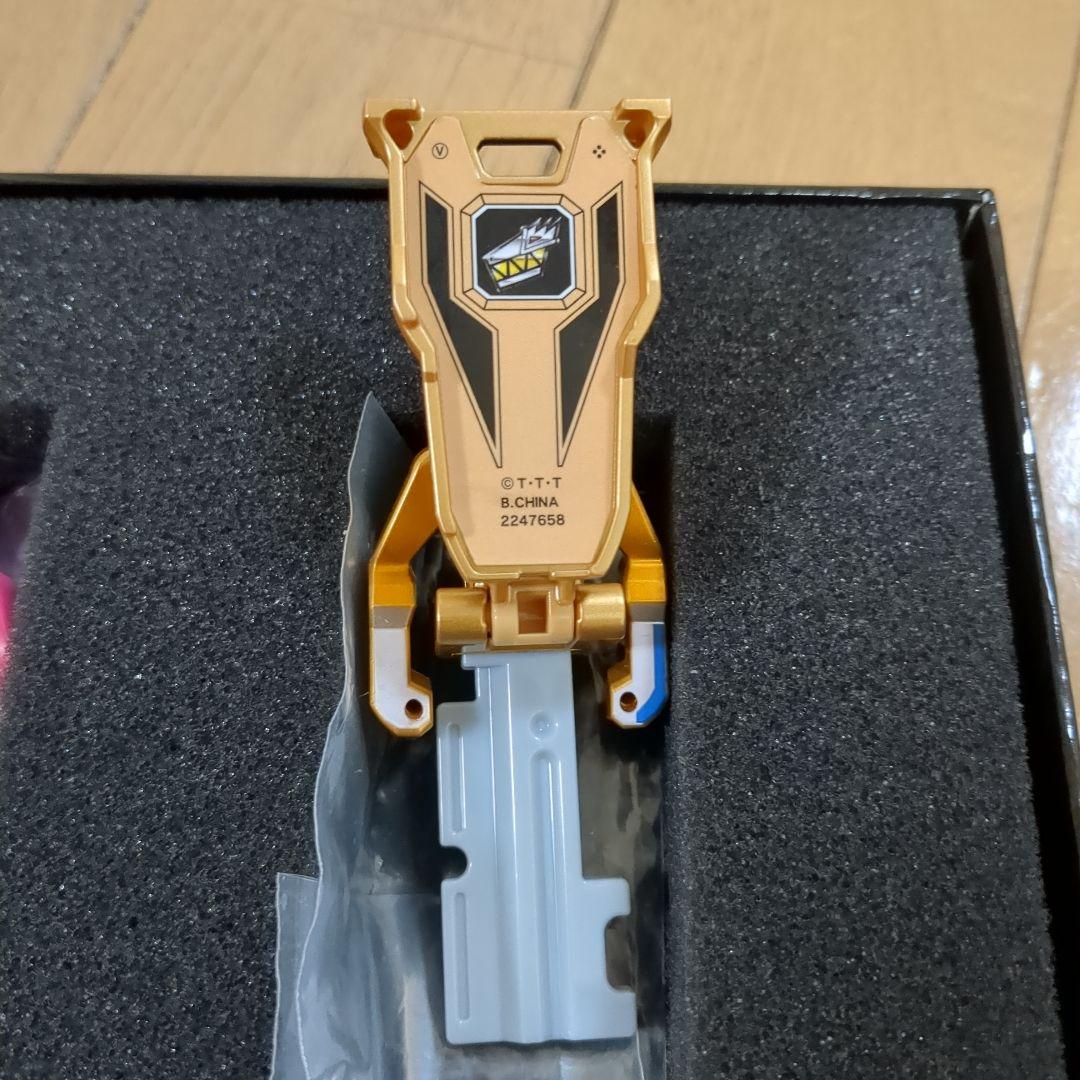 レンジャーキー　キョウリュウゴールド　シルバー　音声デバイス　プレミアムバンダイ