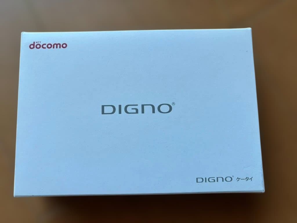 m*♪様 docomo DIGNO KY-42C ホワイト 本体