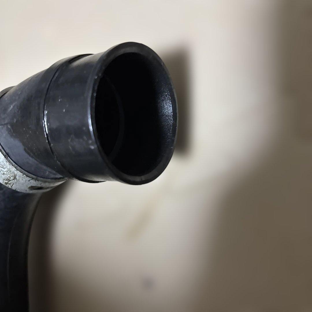 Ｌ880K純正インテークパイプ。