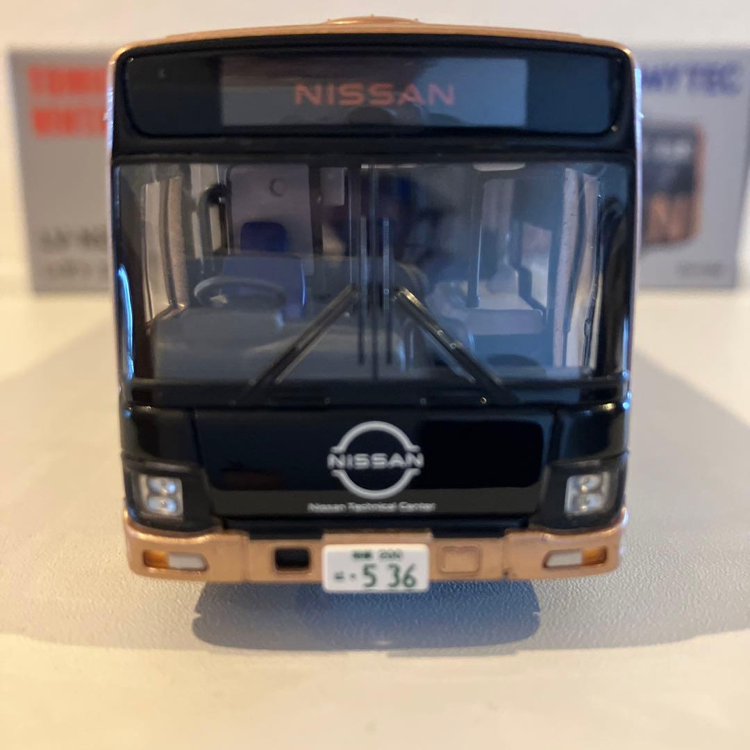 LV-N245c いすゞエルガ　日産送迎バス　1/64