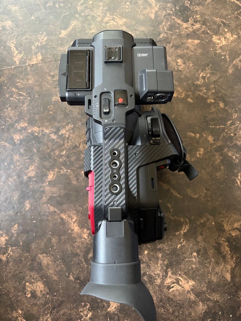 Panasonic 4K ビデオカメラ AG-DVX200