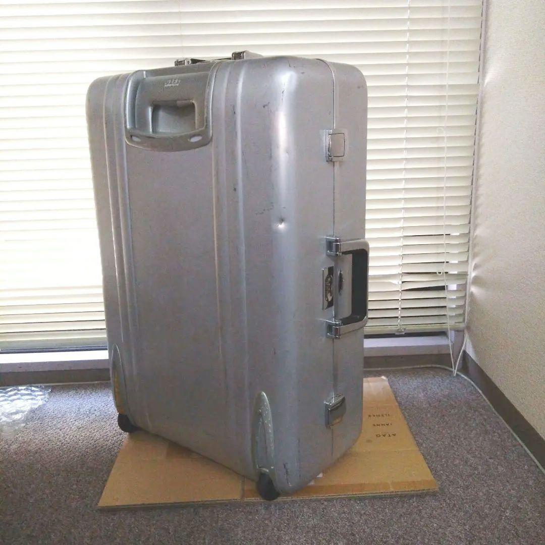 ゼロハリバートン 2輪スーツケース ゼローラーZR26 実用品
