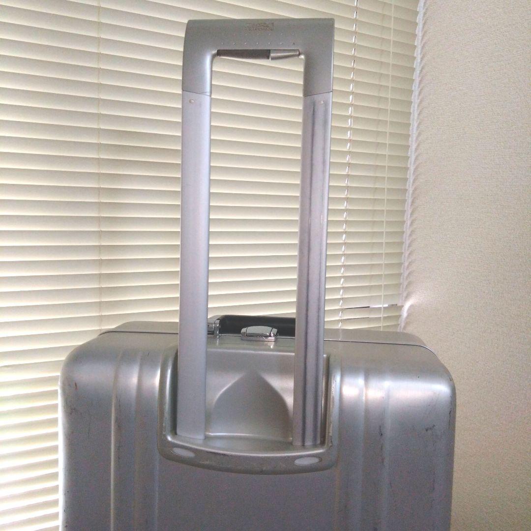 ゼロハリバートン 2輪スーツケース ゼローラーZR26 実用品
