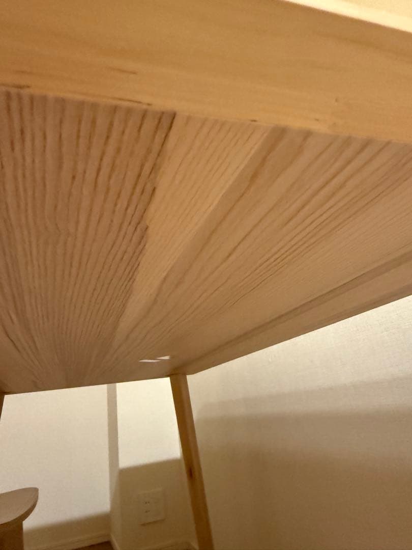 イケア　リーサボー　ナチュラル木製ダイニングテーブル　140cm×78cm