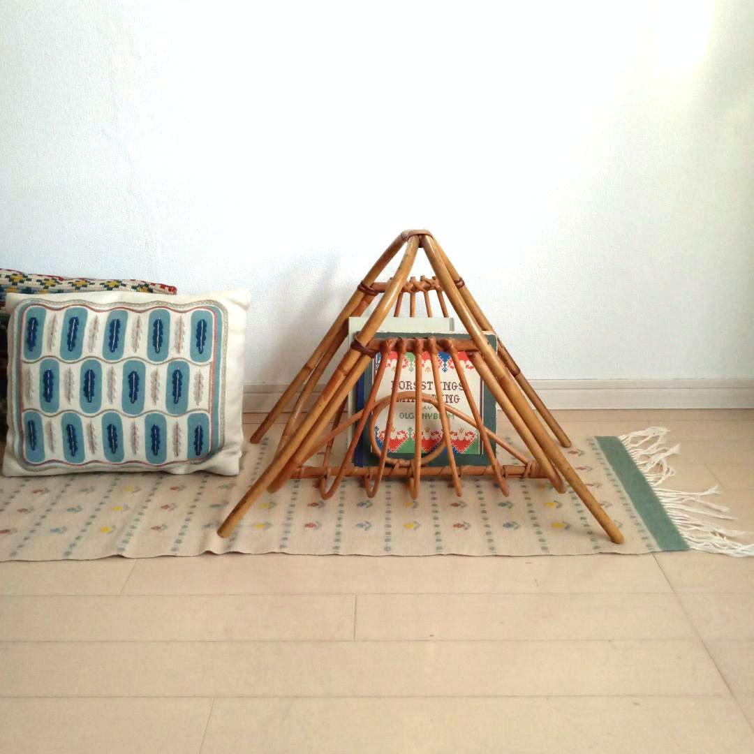 籐のマガジンラック スウェーデン 北欧 ヴィンテージ