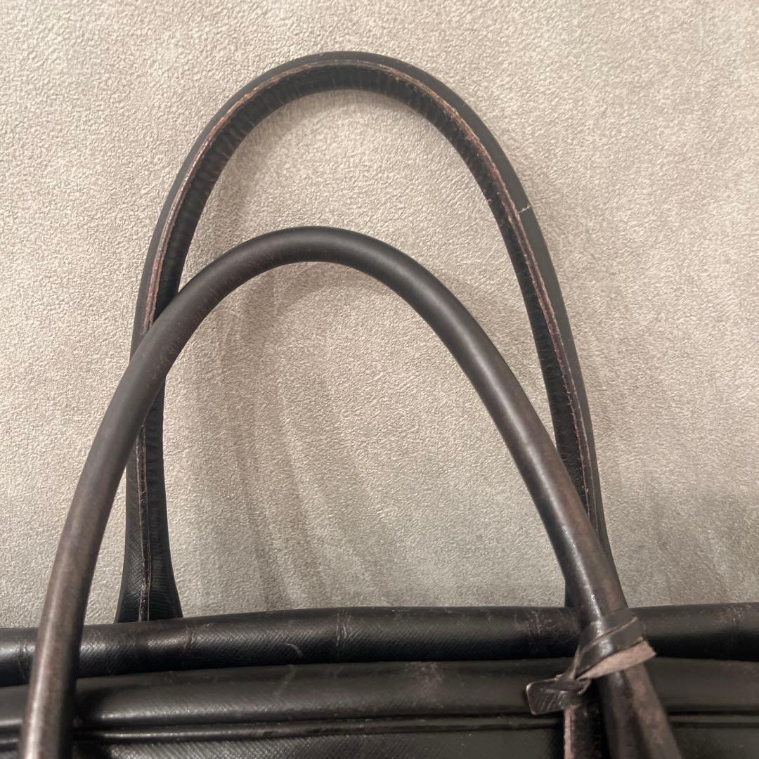 PRADA サフィアーノレザー　ブリーフケース　三角プレート