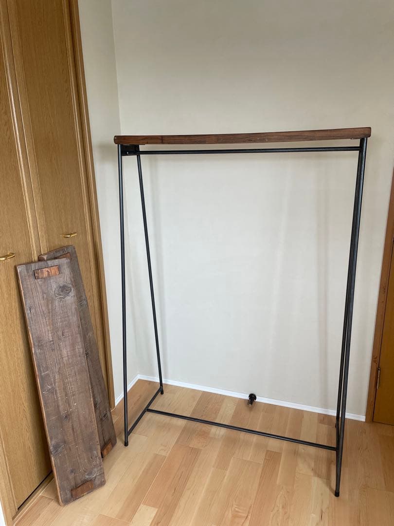 アイアン×木製ハンガーラック
