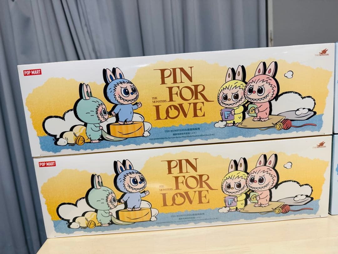 ポップマート ザ モンスターズ ピン フォー ラブ シリーズ ぬいぐるみ