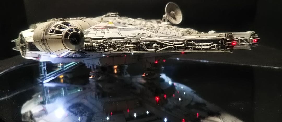 1/144 電飾改修 ミレニアムファルコン 塗装済完成品　 スターウォーズ